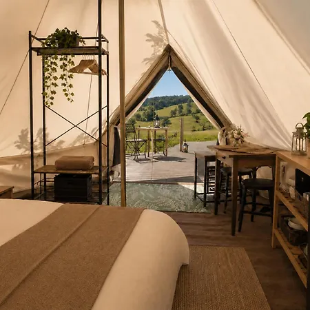 Zimnik Camp *